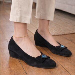 Thierry Rabotin Black Suede Wedge Pumps Made in Italy Comfort Shoes EU 37 US 7